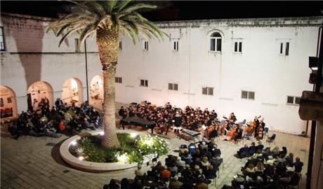 莫诺波里“尼诺·罗塔”音乐学院（CONSERVATORIO di MONOPOLI 