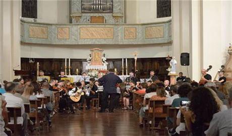 意大利阿德里亚“安东尼·布佐拉”音乐学院（CONSERVATORIO di ADRIA 