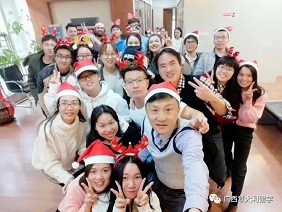民大国教院意大利部圣诞狂欢现场