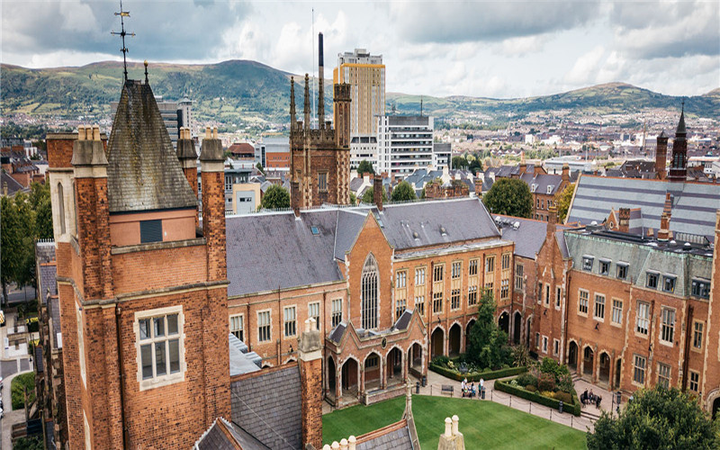 英国贝尔法斯特女王大学