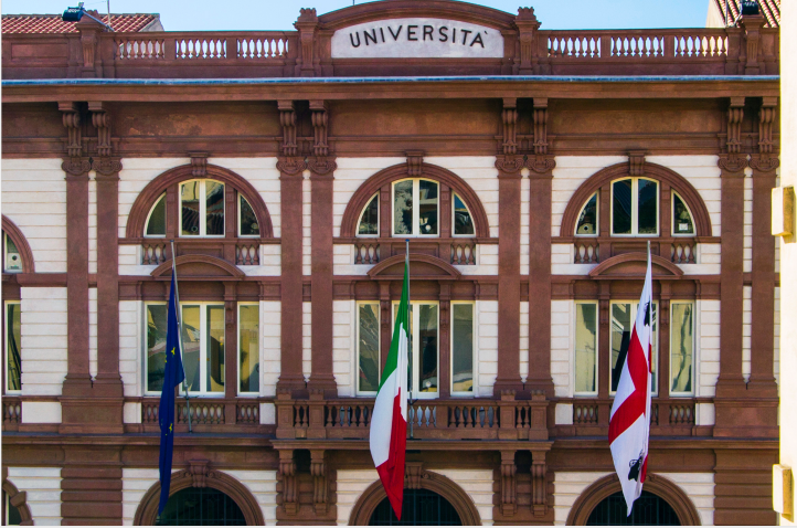 意大利萨萨里大学